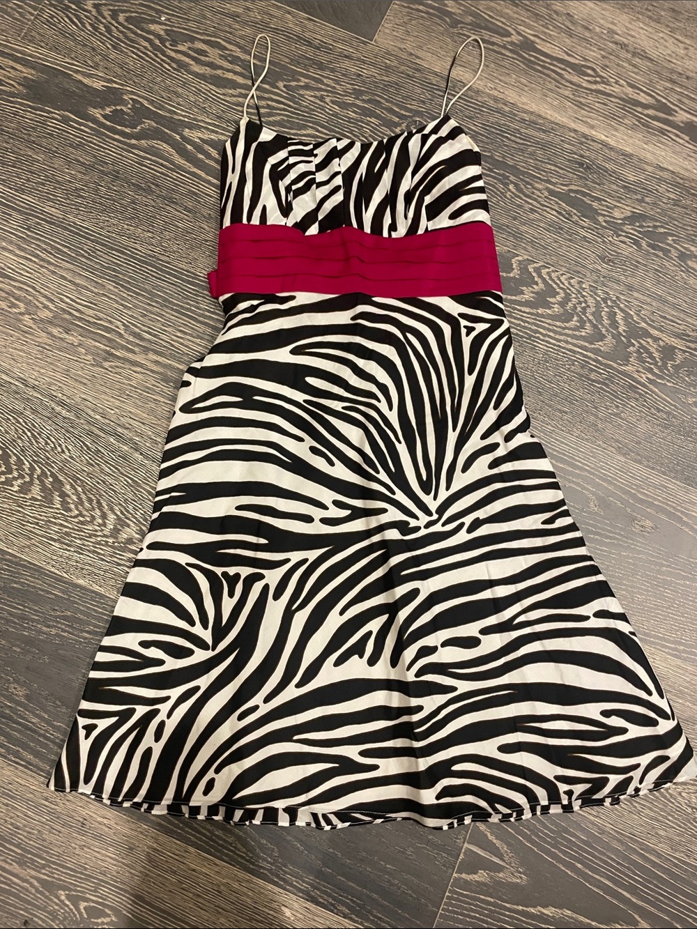 Ann Taylor zebra Print Spaghetti Strap Dress with Fuchsia Waistband